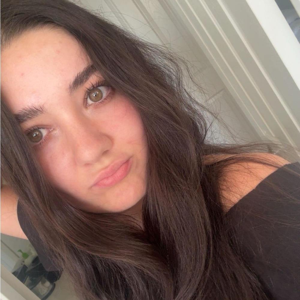 Meet your Posher, Malina